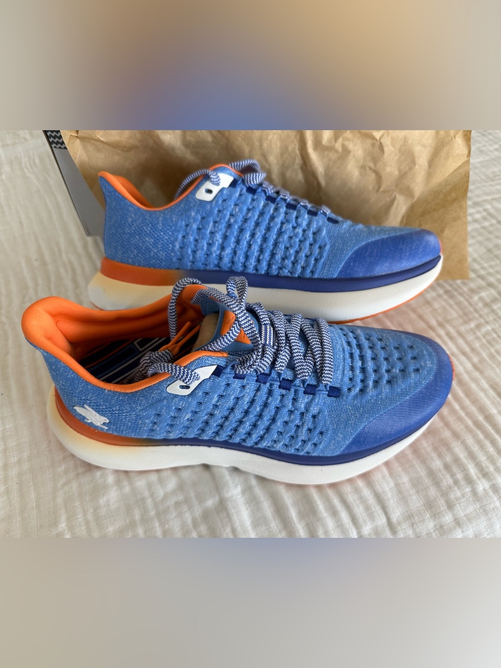 NIB Special Edition Rabbit Dream Chaser NYC Sneakers Women’s Size 9